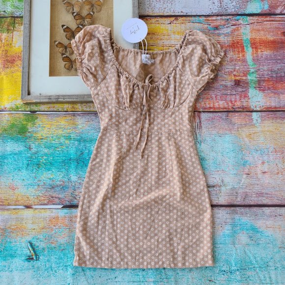 Princess Polly Dresses & Skirts - NWT Princess Polly Beige Cleo Floral Mini Dress 2